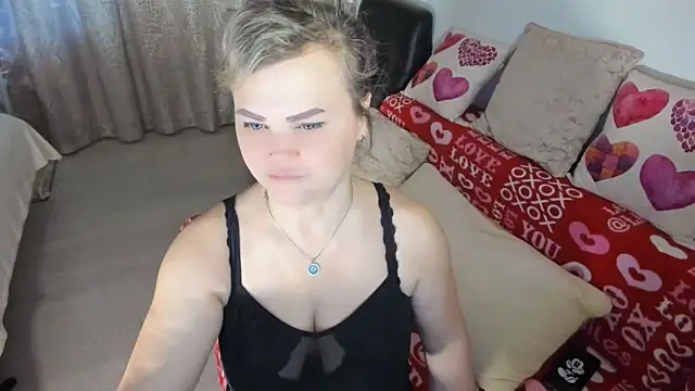MildMature online show from April 30, 2026, 5:41 pm