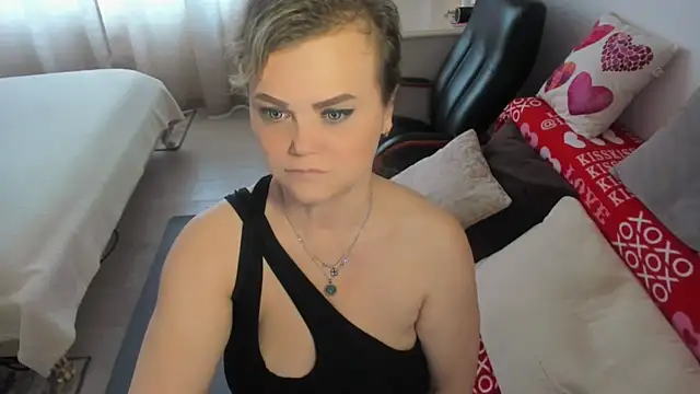 MildMature online show from July 8, 2026, 10:42 am