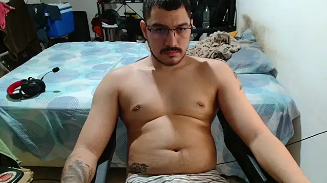 Leonino231 online show from February 26, 2026, 10:09 pm