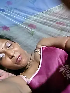 Savita992 online show from June 11, 2026, 8:51 pm
