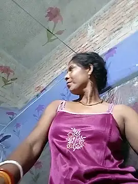 Savita992 online show from June 12, 2026, 9:14 pm
