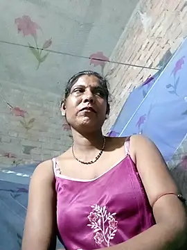 Savita992 online show from July 22, 2026, 6:54 pm