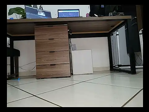 Snapshot of Brsecretbear chatting on April 6, 2026, 3:26 am Brsecretbear online show from April 6, 2026, 3:26 am