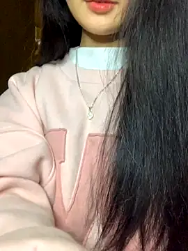 Snapshot of Nhinhi18 chatting on November 28, 2025, 3:14 pm Nhinhi18 online show from November 28, 2025, 3:14 pm