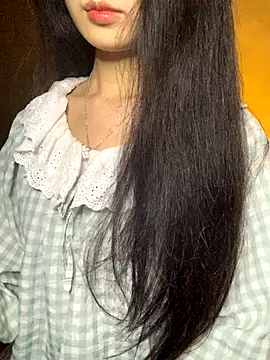 Snapshot of Nhinhi18 chatting on November 30, 2025, 3:27 pm Nhinhi18 online show from November 30, 2025, 3:27 pm