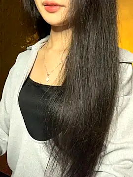 Snapshot of Nhinhi18 chatting on December 1, 2025, 1:27 pm Nhinhi18 online show from December 1, 2025, 1:27 pm