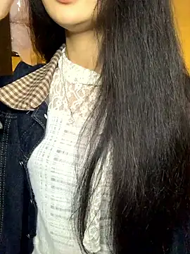 Snapshot of Nhinhi18 chatting on January 17, 2026, 4:11 pm Nhinhi18 online show from January 17, 2026, 4:11 pm