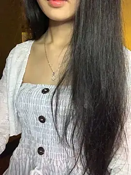 Snapshot of Nhinhi18 chatting on March 5, 2026, 4:36 pm Nhinhi18 online show from March 5, 2026, 4:36 pm