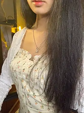 Snapshot of Nhinhi18 chatting on March 15, 2026, 4:13 pm Nhinhi18 online show from March 15, 2026, 4:13 pm