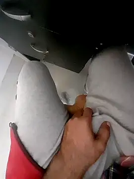 Snapshot of hackyourpussy@xh chatting on November 29, 2025, 2:14 am hackyourpussyxh online show from November 29, 2025, 2:14 am