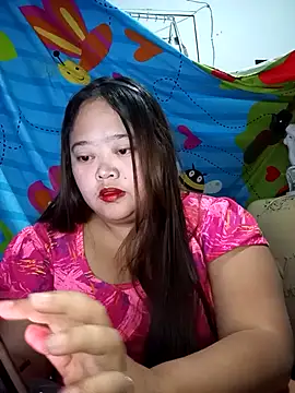 sweetbigtits19 online show from March 17, 2026, 7:33 am