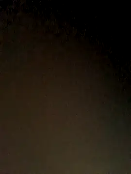 Snapshot of Frank0021 chatting on November 19, 2025, 12:10 am Frank0021 online show from November 19, 2025, 12:10 am