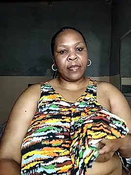 Snapshot of Moretl chatting on October 14, 2025, 9:37 pm Moretl online show from October 14, 2025, 9:37 pm