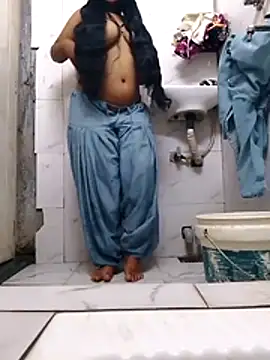 jaanu sex girl online show from October 9, 2025, 7:50 am