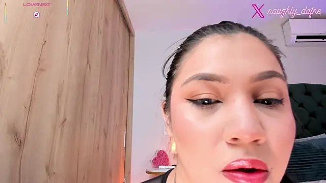 Snapshot of naughty_fun_room chatting on August 7, 2026, 11:07 pm naughty fun room online show from August 7, 2026, 11:07 pm