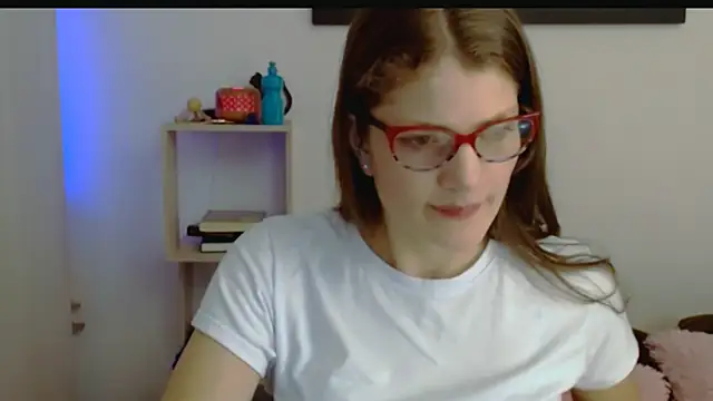 Snapshot of Camila-ventura chatting on May 22, 2026, 12:11 pm Camila-ventura online show from May 22, 2026, 12:11 pm