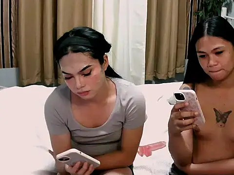 goddessoflove2025 online show from March 15, 2026, 3:51 pm