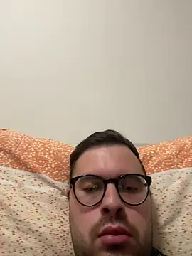 Vins 10 online show from April 22, 2026, 6:27 am