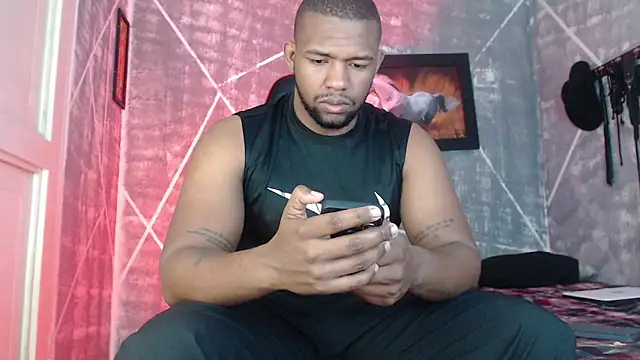 big blackmen19 online show from November 12, 2025, 1:22 pm