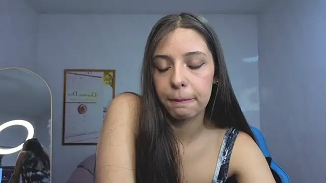 Snapshot of _Mia_sweet_b chatting on September 15, 2025, 12:49 pm Mia sweet b online show from September 15, 2025, 12:49 pm