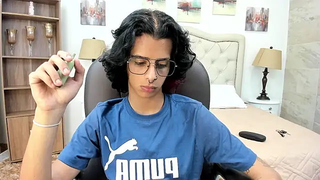 Ibratxandy online show from February 7, 2026, 7:17 pm