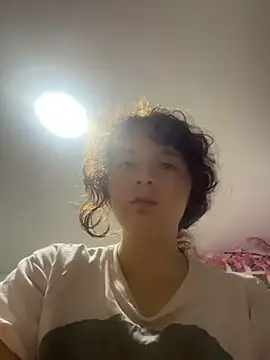 Snapshot of Sharon_Black chatting on July 8, 2026, 1:32 am Sharon Black online show from July 8, 2026, 1:32 am
