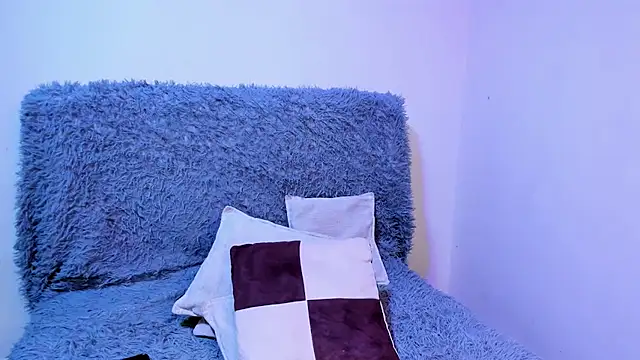 Snapshot of _viollette_ chatting on December 5, 2025, 12:41 am viollette online show from December 5, 2025, 12:41 am