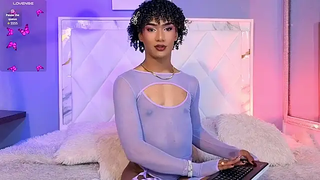 Hanzking01 online show from June 24, 2026, 3:49 am