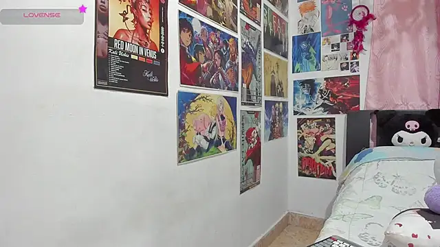 FluffyMelons online show from February 21, 2026, 11:06 pm