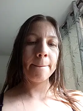 Arianna Moss online show from September 26, 2025, 8:46 pm