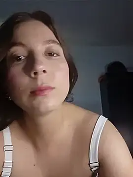 Arianna Moss online show from July 15, 2026, 8:14 pm
