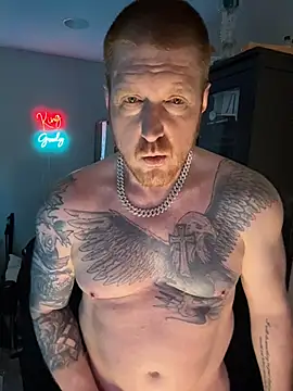 CloudyKingG online show from April 30, 2026, 9:30 pm