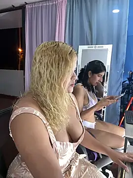 lilith cut3 online show from February 17, 2026, 1:02 am