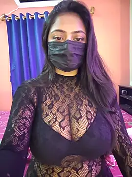 Snapshot of Ishu_Lovee chatting on June 18, 2026, 3:40 am Ishu Lovee online show from June 18, 2026, 3:40 am