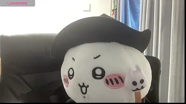Snapshot of hanamichiteru chatting on October 31, 2025, 5:19 am hanamichiteru online show from October 31, 2025, 5:19 am