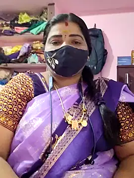 lathikaqueentamil online show from November 5, 2025, 5:46 pm