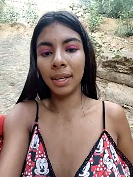 chaparritahot99 online show from November 27, 2025, 11:12 am