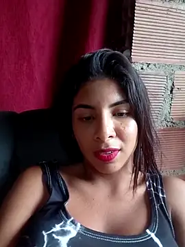 chaparritahot99 online show from April 28, 2026, 10:04 pm