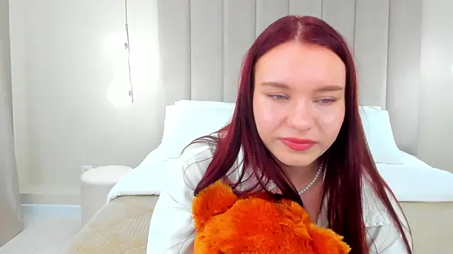 Snapshot of NoraHaynes chatting on September 19, 2025, 2:35 am NoraHaynes online show from September 19, 2025, 2:35 am