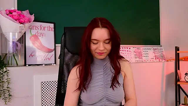NoraHaynes online show from May 11, 2026, 3:12 am
