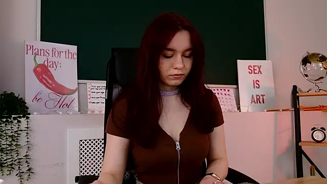NoraHaynes online show from May 14, 2026, 3:13 am