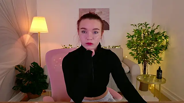 NoraHaynes online show from July 14, 2026, 3:11 am