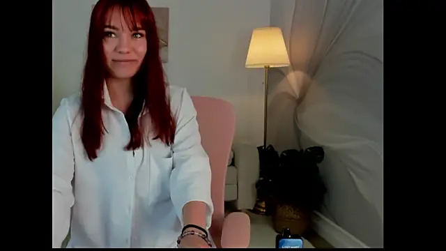 NoraHaynes online show from July 25, 2026, 2:09 am