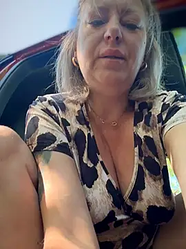 Snapshot of Milena-MilfaXXX chatting on May 21, 2026, 4:08 am Milena-MilfaXXX online show from May 21, 2026, 4:08 am