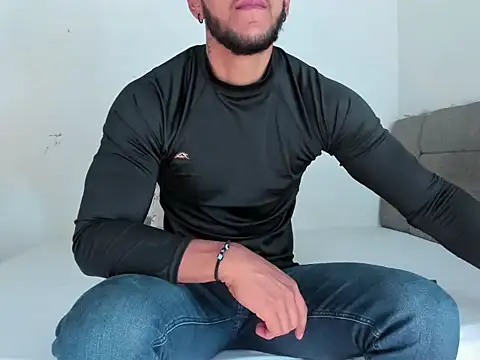 Edy coltt online show from September 18, 2025, 1:57 pm