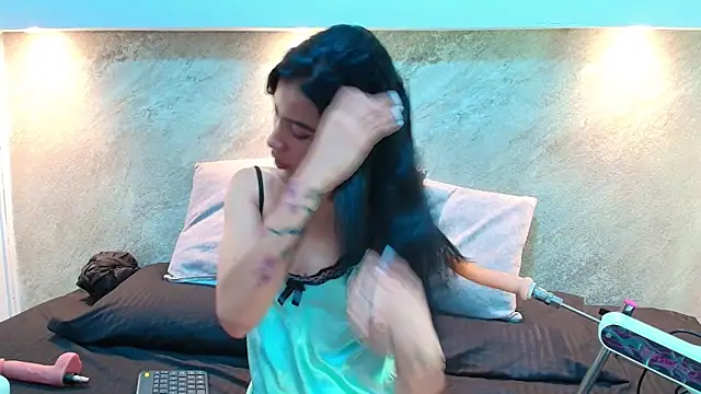 Snapshot of Dixie_grey1 chatting on October 2, 2025, 2:13 pm Dixie grey1 online show from October 2, 2025, 2:13 pm