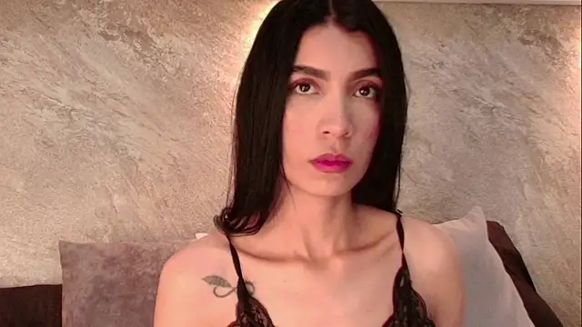 Snapshot of Dixie_grey1 chatting on October 25, 2025, 2:56 pm Dixie grey1 online show from October 25, 2025, 2:56 pm