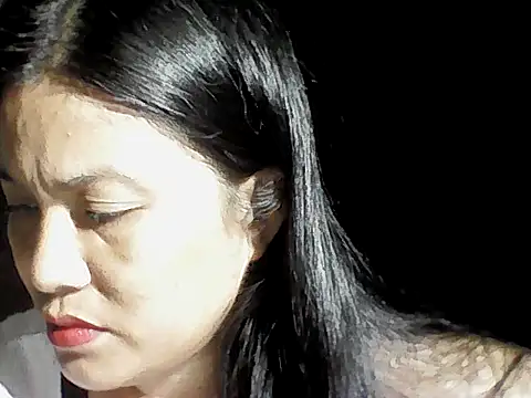 Uniquebeauty32 online show from July 29, 2026, 11:14 pm
