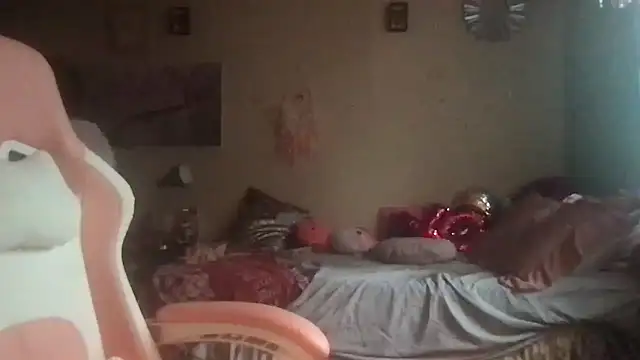 Snapshot of nekowaifuuu chatting on September 25, 2025, 4:21 pm nekowaifuuu online show from September 25, 2025, 4:21 pm