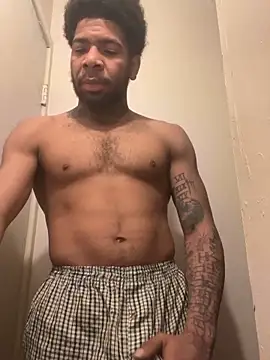 Snapshot of 1mistaGoodWood chatting on April 7, 2026, 12:38 pm 1mistaGoodWood online show from April 7, 2026, 12:38 pm